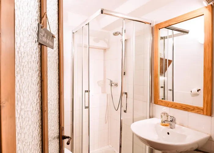 Maison De L'ecureuil Курмайор